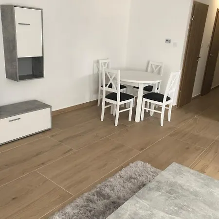 Belle Casa 25 *